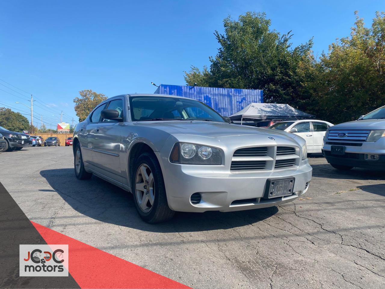 2009 Dodge Charger SE - Photo #1