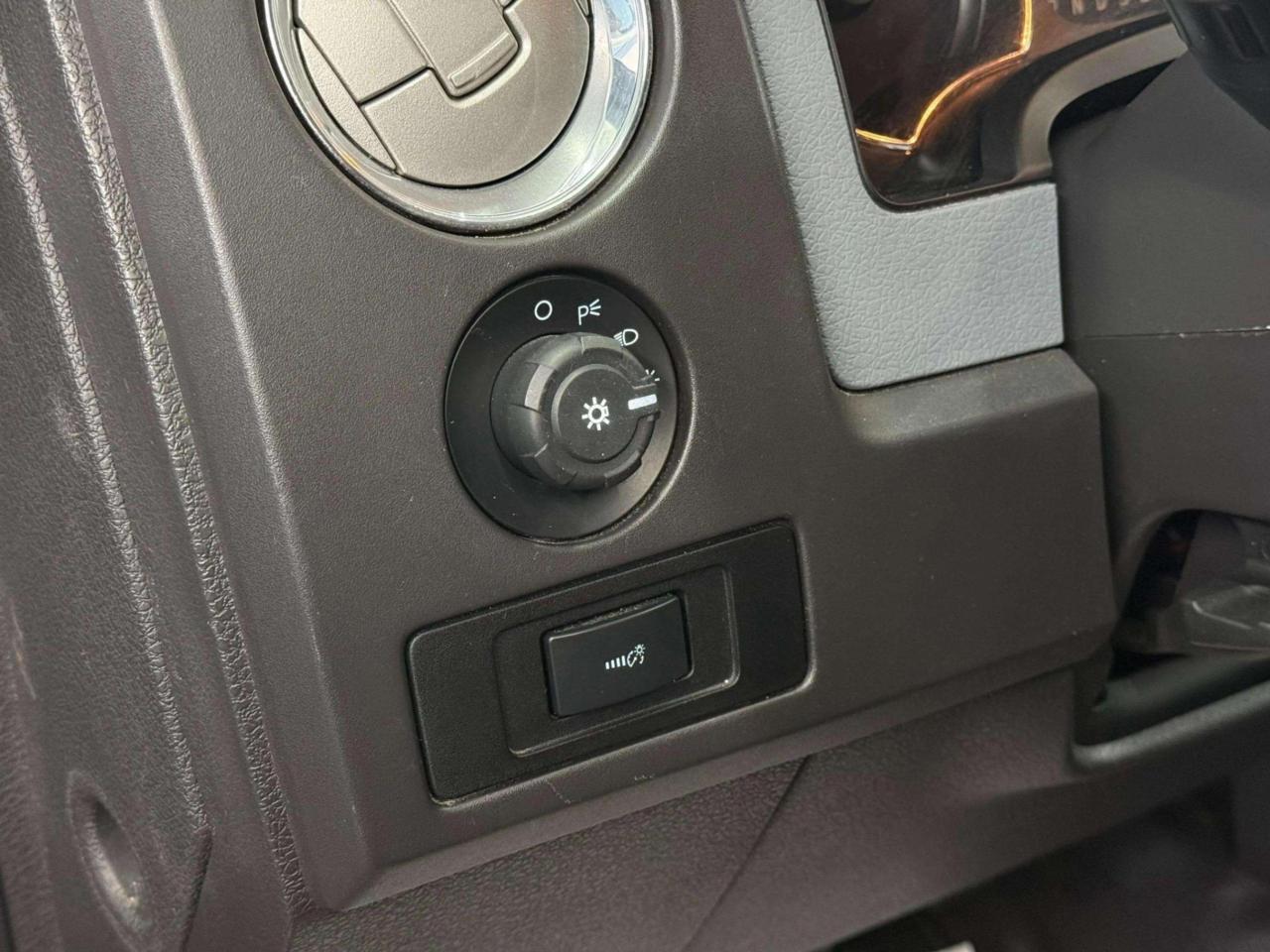 10495128