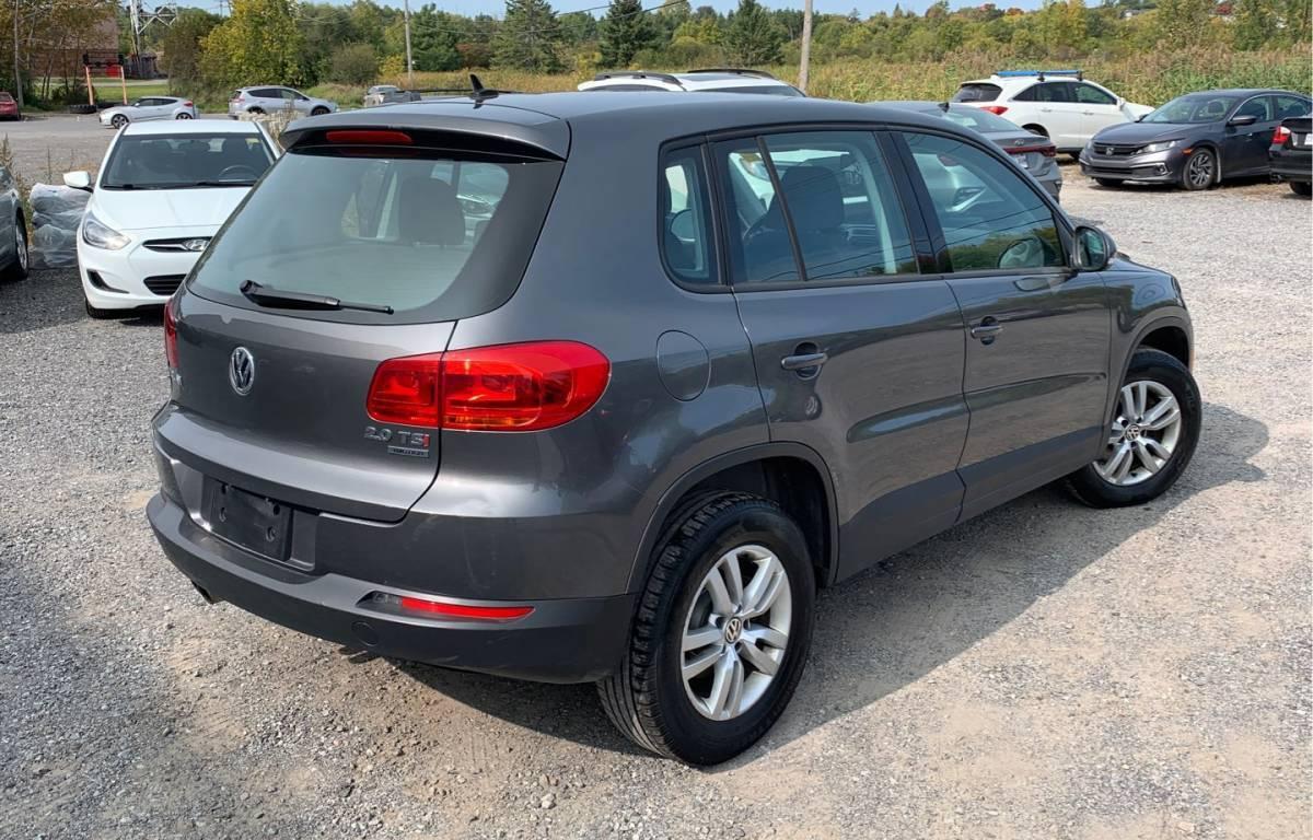 2014 Volkswagen Tiguan S - Photo #2