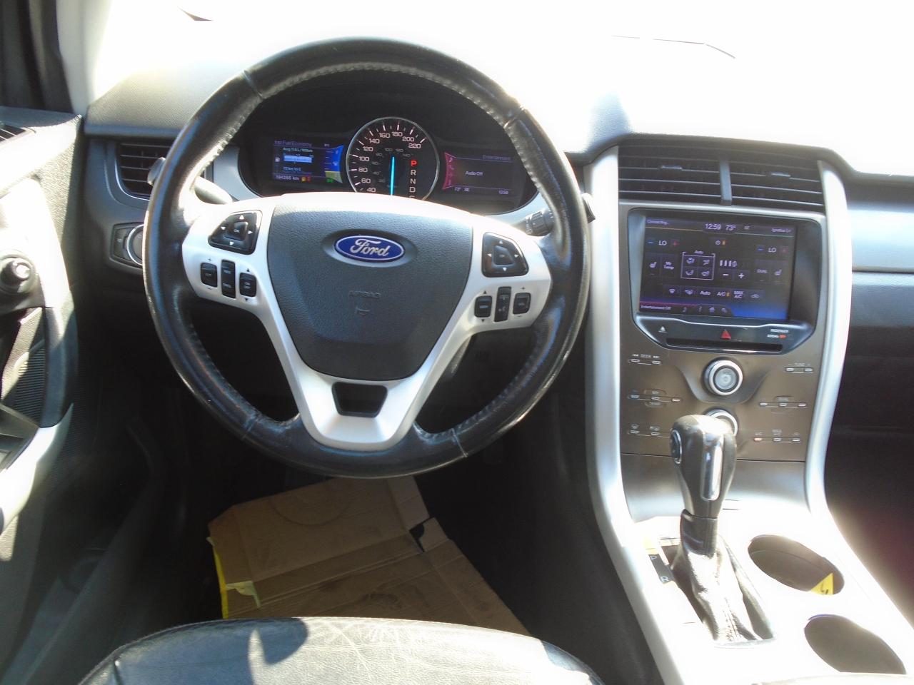 2013 Ford Edge SEL / LEATHER / ROOF / ALLOYS / HEATED SEAT /MINT - Photo #15