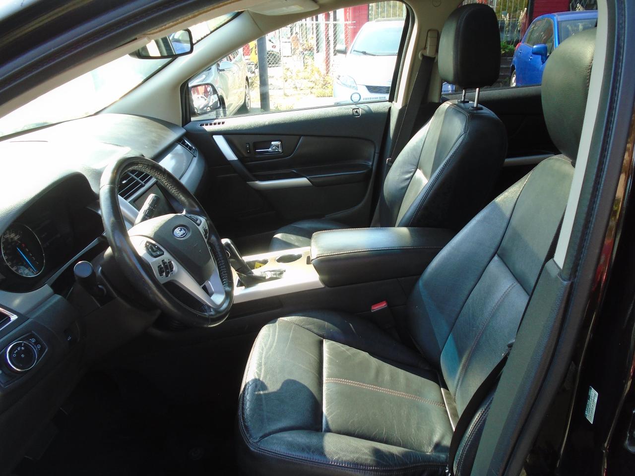 2013 Ford Edge SEL / LEATHER / ROOF / ALLOYS / HEATED SEAT /MINT - Photo #10