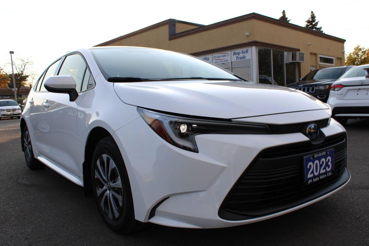Used 2023 Toyota Corolla Hybrid LE CVT for sale in Brampton, ON