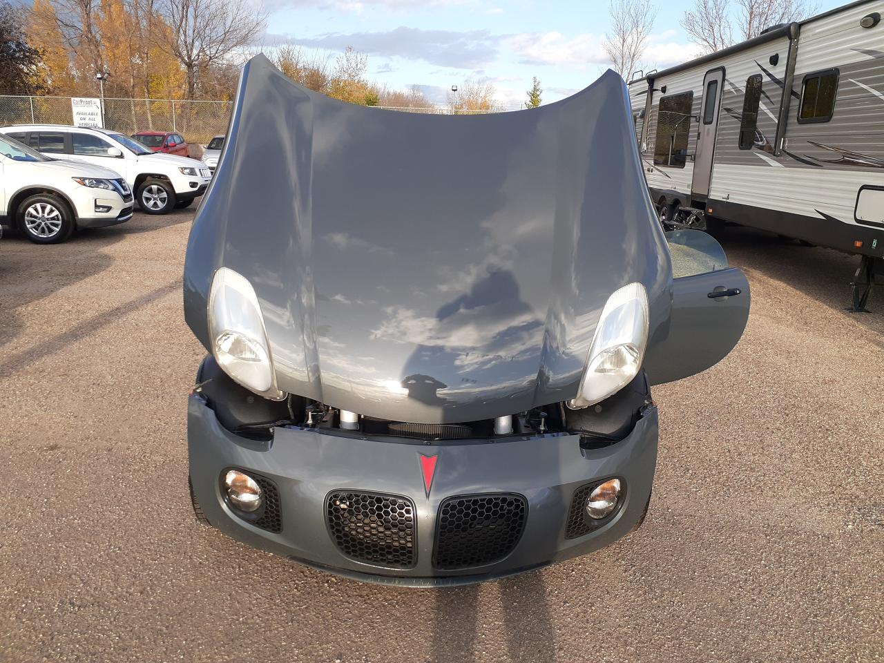 2008 Pontiac Solstice GXP Convertible, Leather - Photo #5