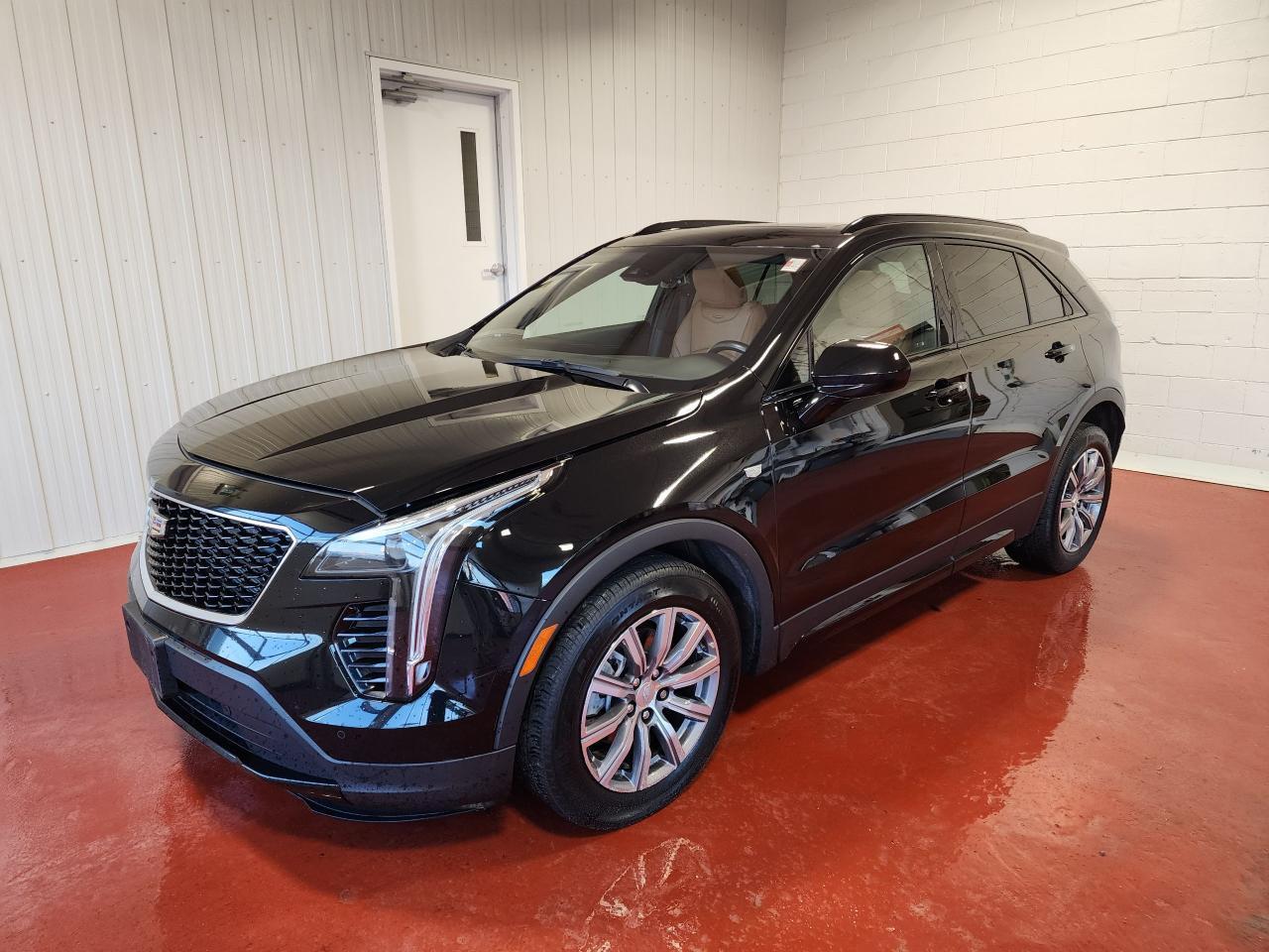 Used 2020 Cadillac XT4 XT4 AWD 350T for sale in Pembroke, ON