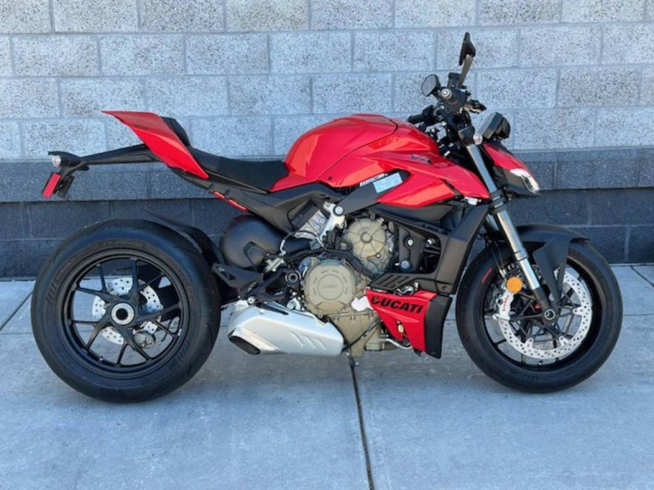 New 2024 Ducati Streetfighter V4 for Sale in Oakville, Ontario