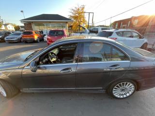 2010 Mercedes-Benz C-Class C250 4MATIC *AWD, SUNROOF, HEATED LEATHER SEATS* - Photo #8