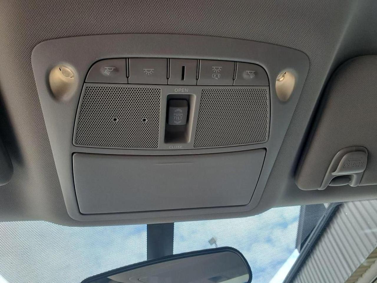2018 Nissan Murano AWD SV-SUNROOF-NAVIGATION-HEATED SEATS-AUTO START - Photo #12