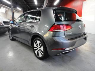 2018 Volkswagen e-Golf ONE OWNER,DEALER MAINTAIN,NO ACCIDENT - Photo #4