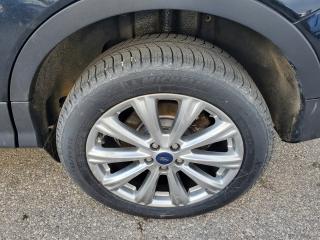 2018 Ford Escape TITANIUM 4WD ** NEW TIRES ** CERTIFIED ** - Photo #8