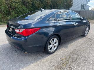 2011 Hyundai Sonata LIMITED - Photo #3