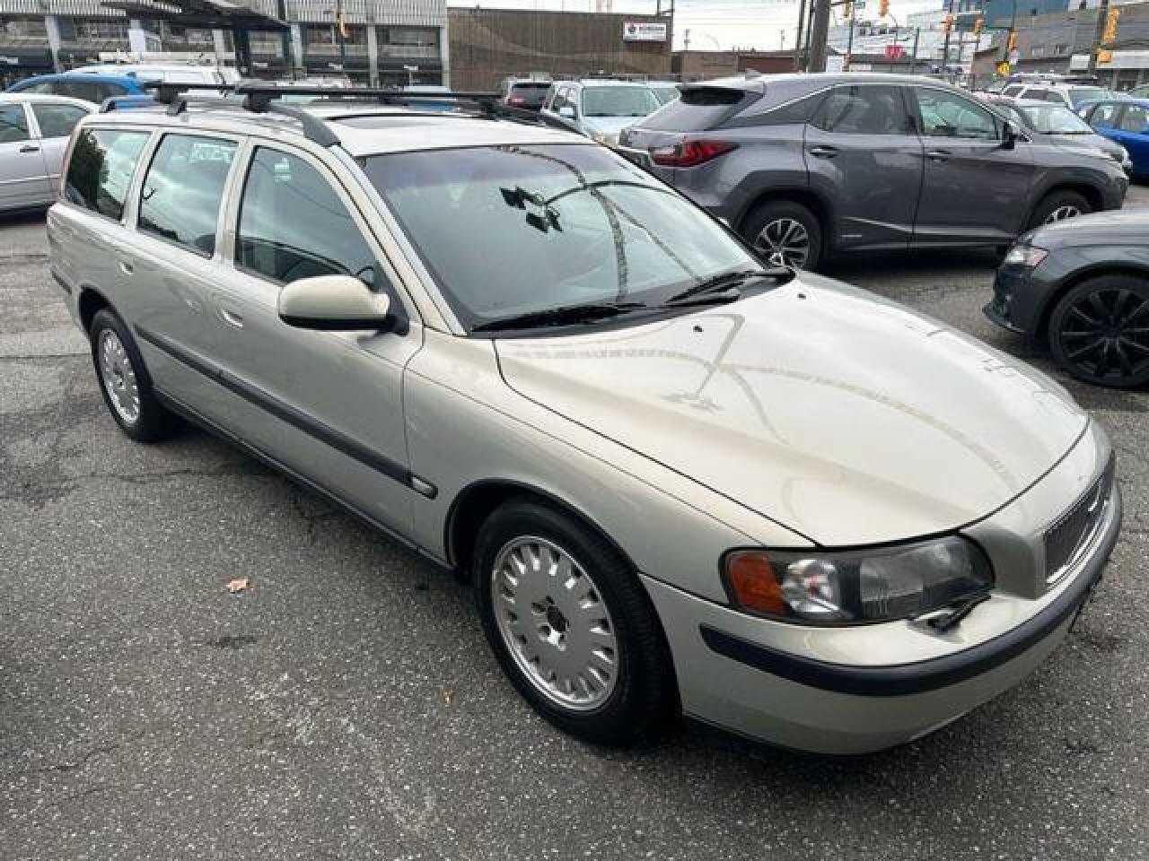 2001 Volvo V70 AWD