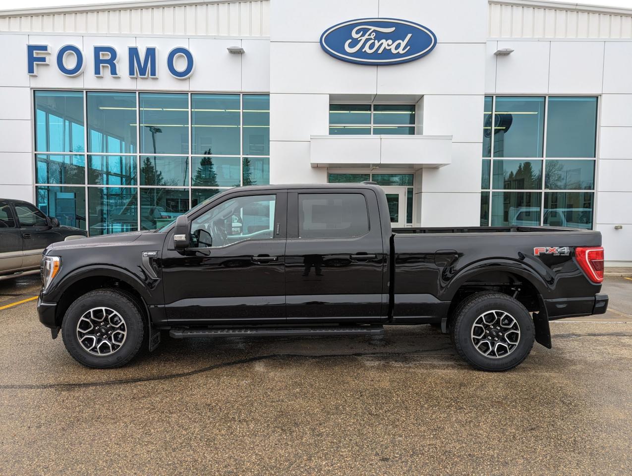 2023 Ford F-150 XLT Photo0
