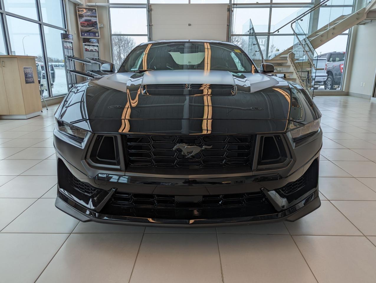 2024 Ford Mustang Dark Horse Photo2