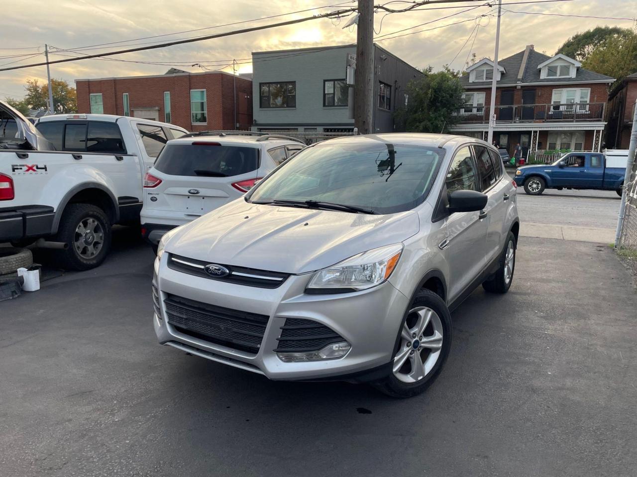 Used 2013 Ford Escape SE *SAFETY, HEATED SEATS, 1Y WARRANTY ENG & TRAN* for sale in Hamilton, ON