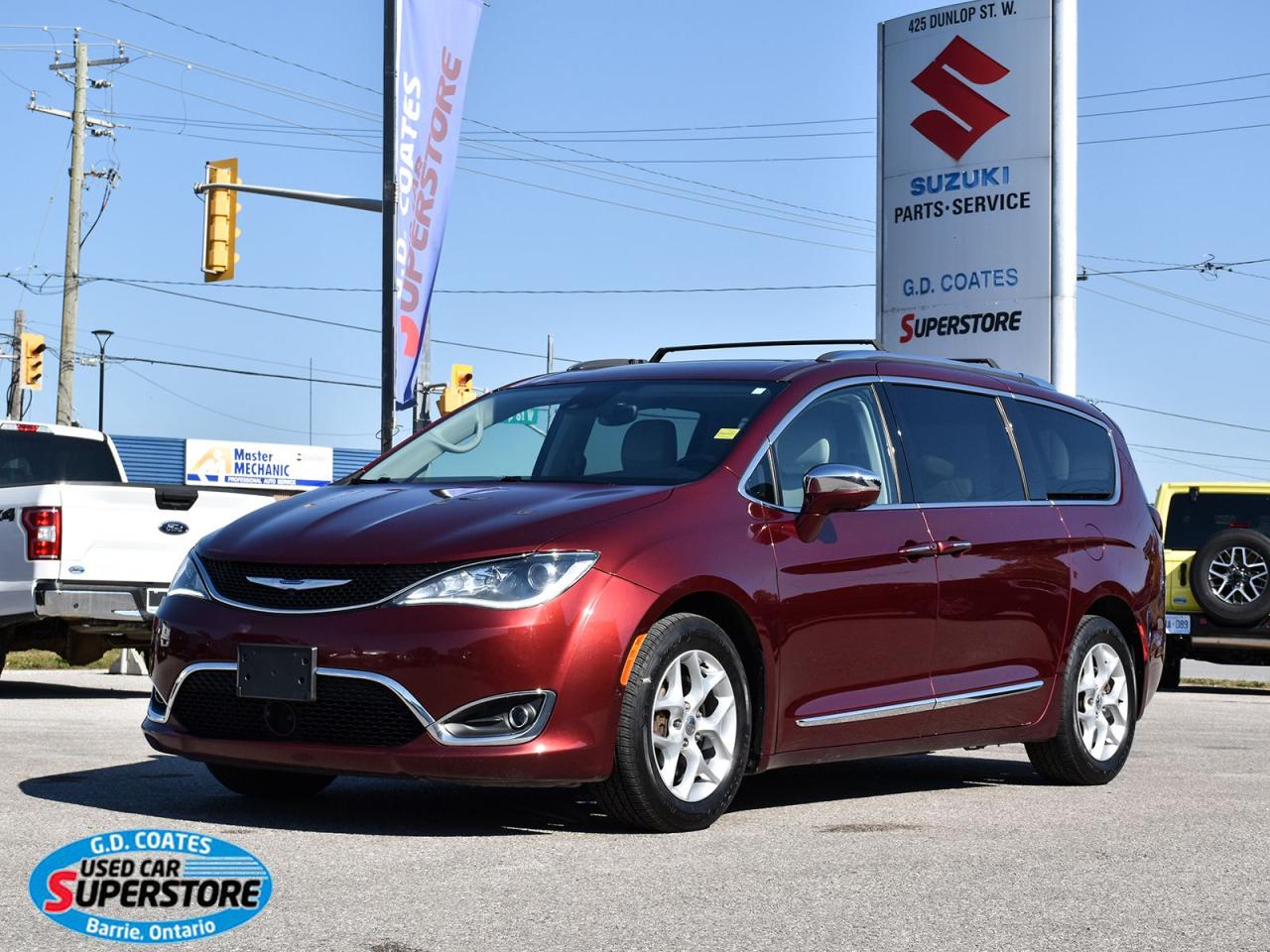 Used 2017 Chrysler Pacifica Limited ~Nav ~Camera ~Leather ~Moonroof ~Bluetooth for sale in Barrie, ON