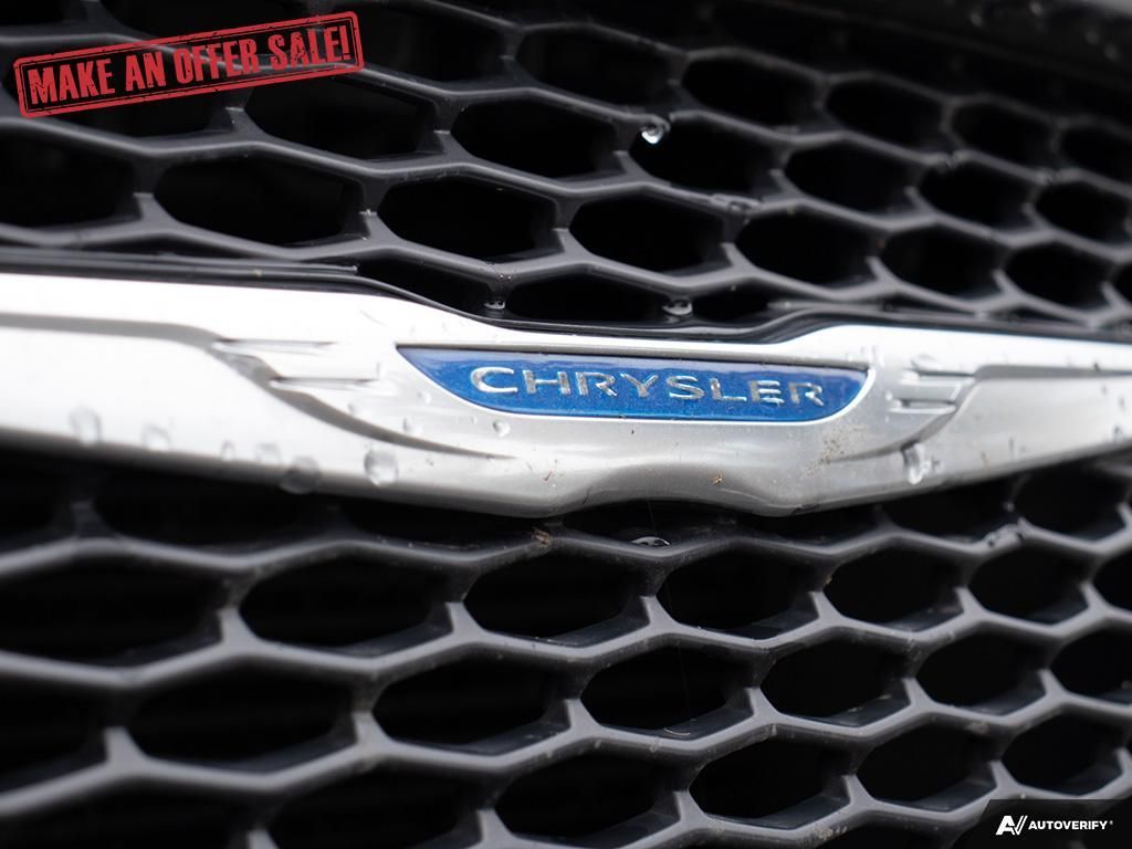 2021 Chrysler 300 300 TOURING L