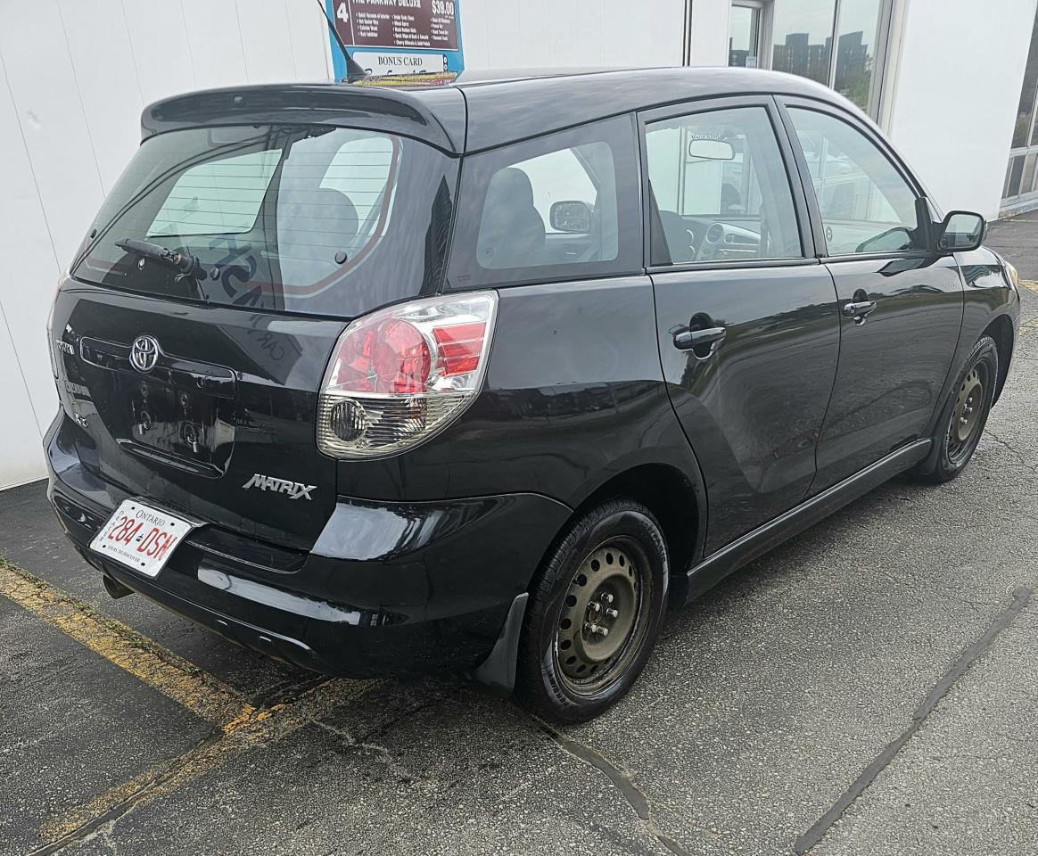 2006 Toyota Matrix  - Photo #4