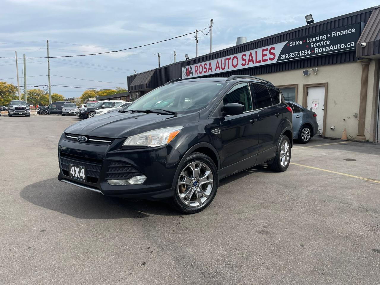 2015 Ford Escape 4WD NO ACCIDENT NAVIGATION LEATHER NEW BRAKES - Photo #1