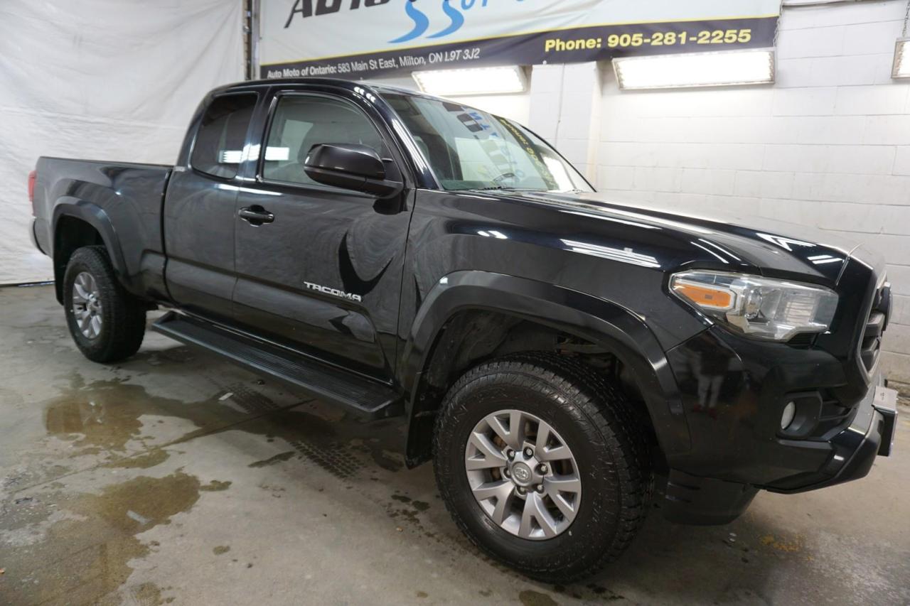 Used 2018 Toyota Tacoma SR5 4WD *1 OWNER*ACCIDENT FREE* CERTIFIED CAMERA BLUETOOTH HEATED SEATS CRUISE ALLOYS for sale in Milton, ON