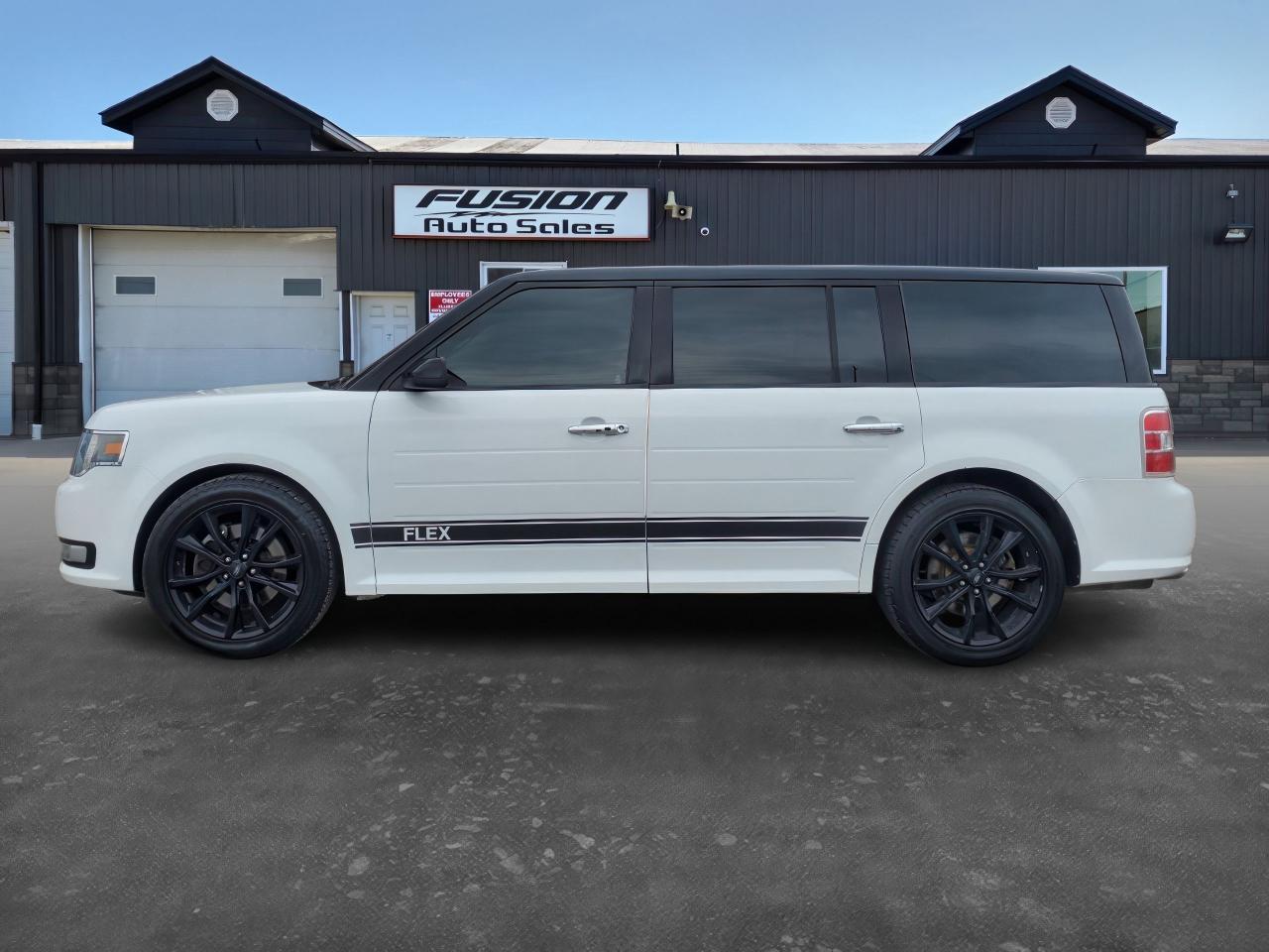 2016 Ford Flex SEL AWD-7 PASS-LEATHER-SUNROOF-REMOTE START - Photo #2