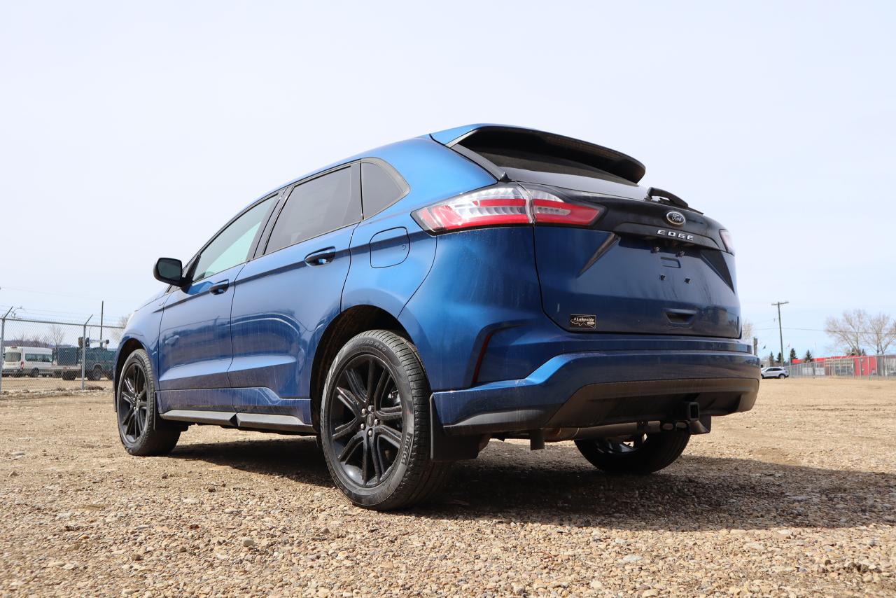 2024 Ford Edge ST Line Photo5