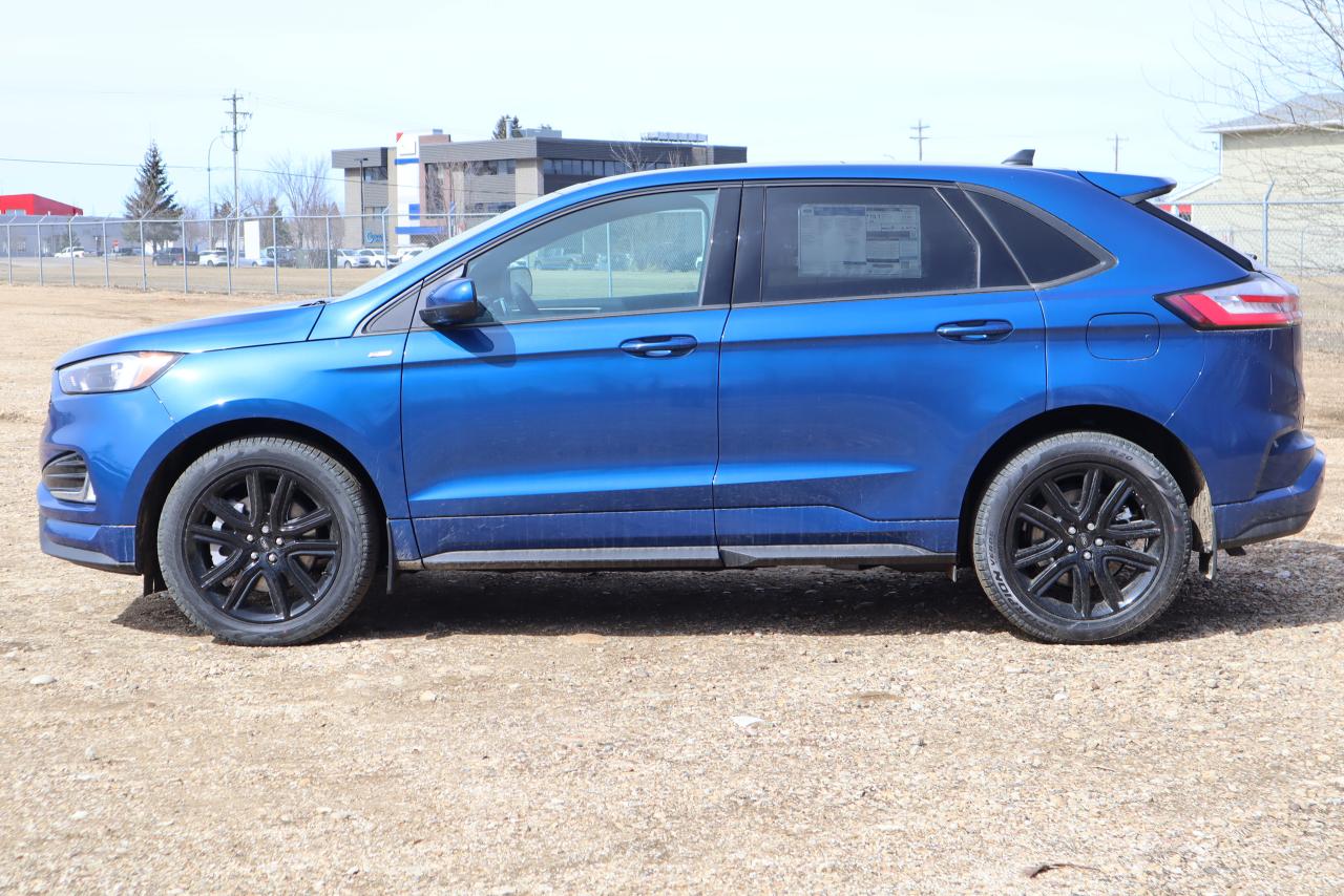 2024 Ford Edge ST Line Photo5