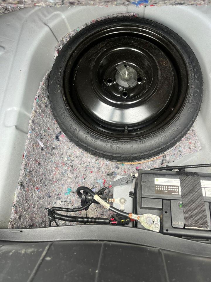 2010 Chevrolet Cobalt LS - Photo #6