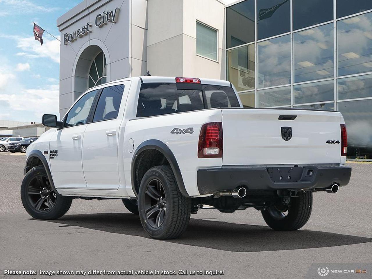 2023 RAM 1500 Classic SLT Photo3