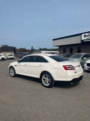 2013 Ford Taurus 4dr Sdn SEL AWD - Photo #2