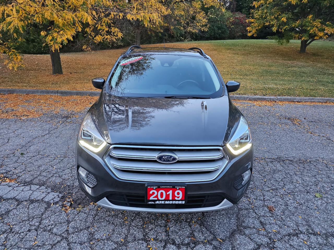 Used 2019 Ford Escape SEL 4WD for sale in Mississauga, ON