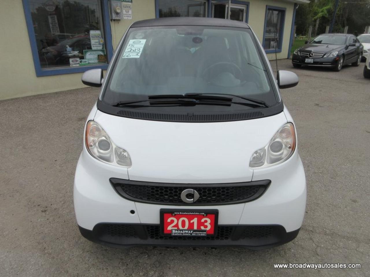 2013 Smart fortwo FUEL EFFICIENT PURE-EDITION 2 PASSENGER 1.0L - DOHC.. LEATHER.. JVC STEREO.. BACK-UP CAMERA.. BLUETOOTH.. KEYLESS ENTRY.. Photo3