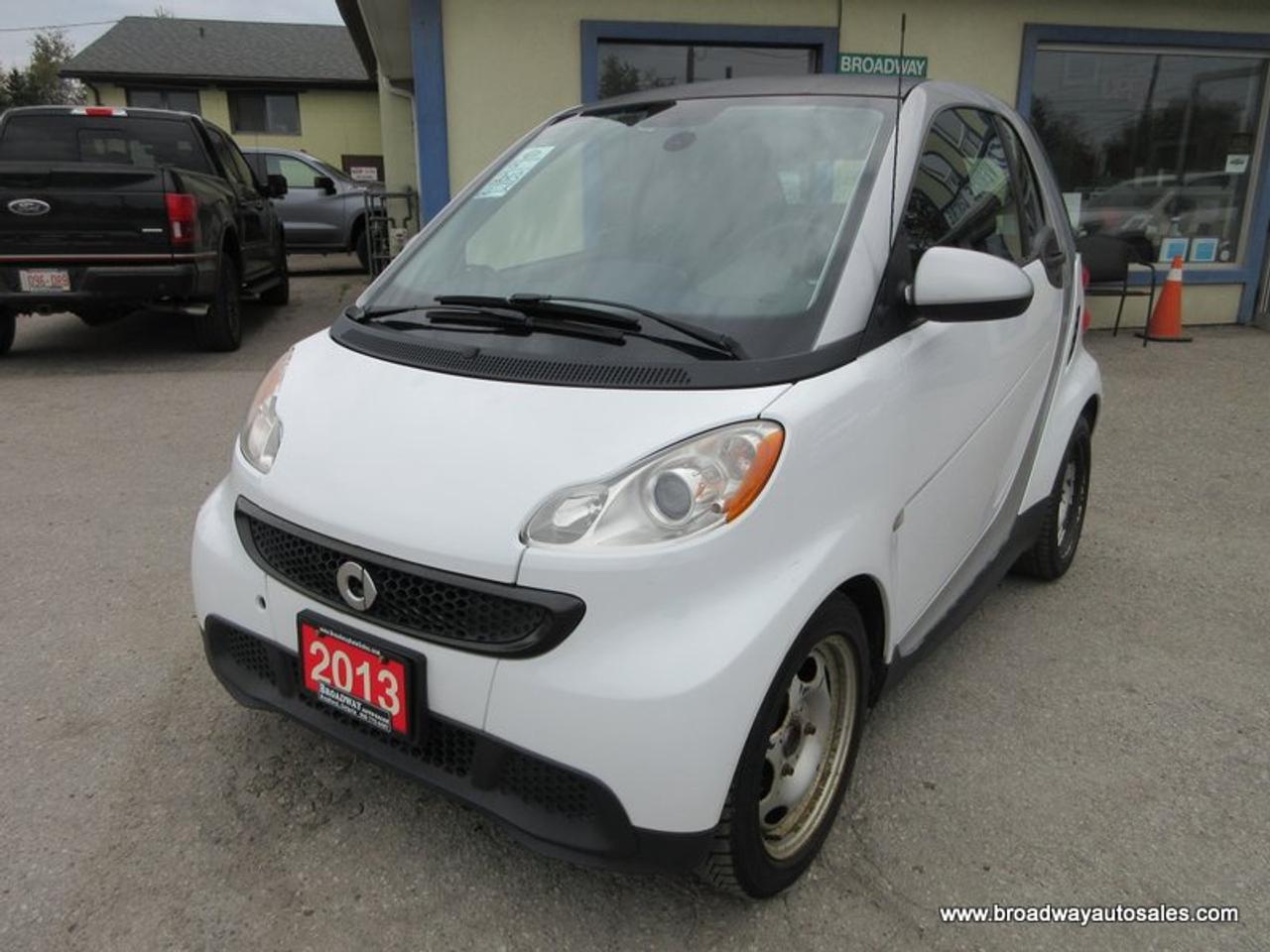 2013 Smart fortwo FUEL EFFICIENT PURE-EDITION 2 PASSENGER 1.0L - DOHC.. LEATHER.. JVC STEREO.. BACK-UP CAMERA.. BLUETOOTH.. KEYLESS ENTRY.. Photo