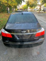 2009 Hyundai Genesis PREM. W/TECH PKG! YES,....ONLY 95,682KMS!! LOADED! - Photo #11