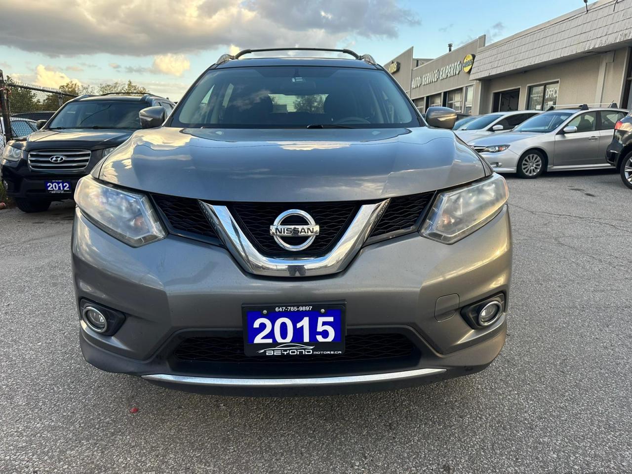 2015 Nissan Rogue SV AWD CERTIFIED WITH 3 YEARS WARRANTY INC. - Photo #1