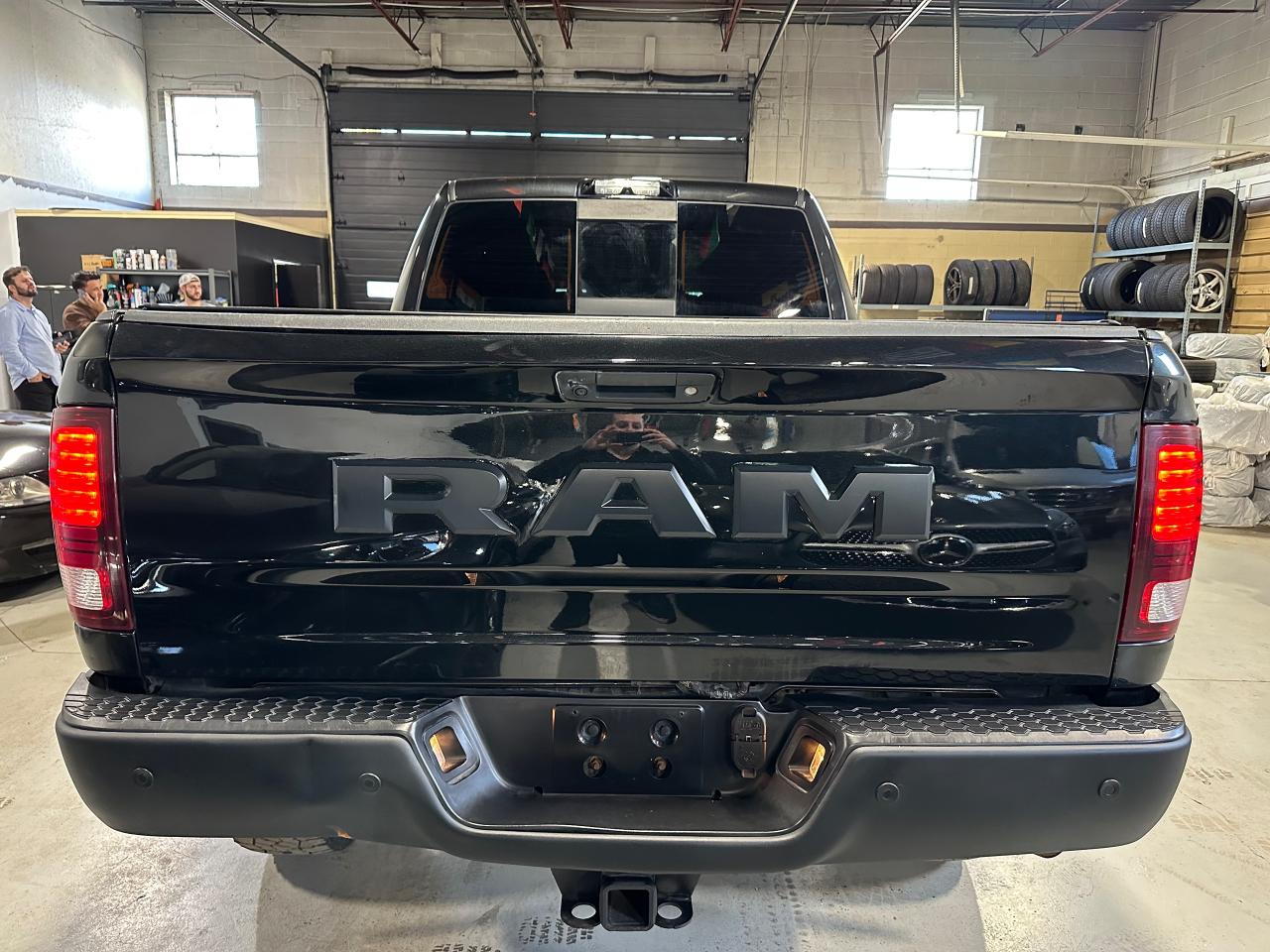 2018 RAM 2500 Power Wagon 4x4 Crew Cab 6'4" Box - Photo #10