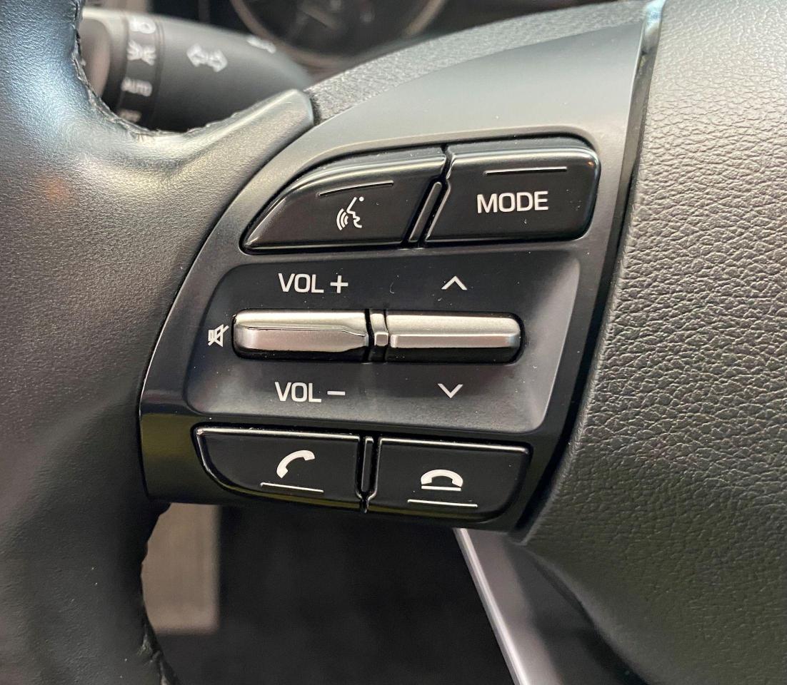 2020 Hyundai Elantra Preferred W/Sun & Safety+Lane Keep+CLEAN CARFAX - Photo #38