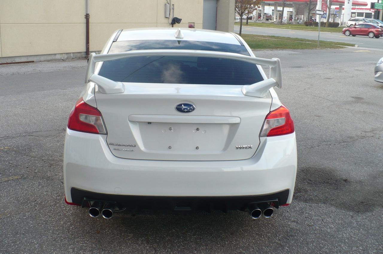 2017 Subaru WRX 4dr Sdn Man  Alloy /AWD /Spoiler / Back up Camera Photo3