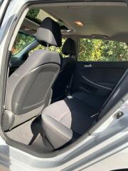2016 Hyundai Accent GLS-AUTO/MOONROOF-1 LOCAL OWNER! NO INSUR. CLAIMS! - Photo #9