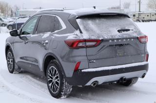 2023 Ford Escape PHEV Photo