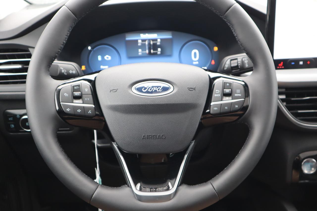 2023 Ford Escape PHEV Photo5