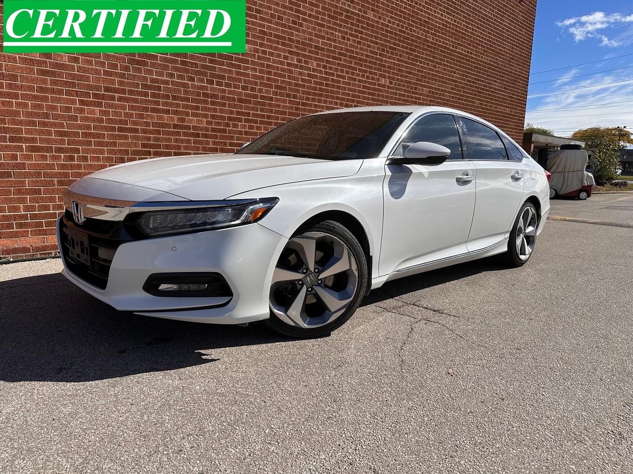 2018 Honda Accord Touring, Navigation, Leather, Sunroof, Certified Photo1