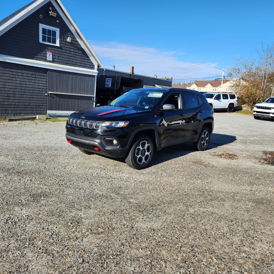 2022 Jeep Compass Trailhawk 4x4 Photo1