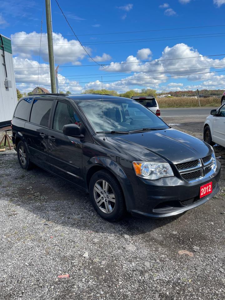 2012 Dodge Grand Caravan SE - Photo #3