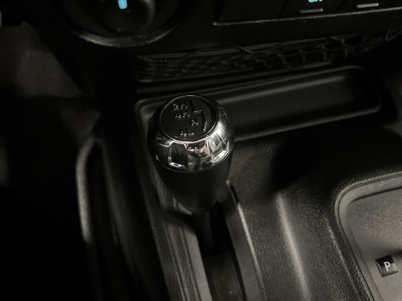 2014 Jeep Wrangler Unlimited SAHARA 4DR | DUAL TOP | LOW KMS! | NAV | RMT START Photo