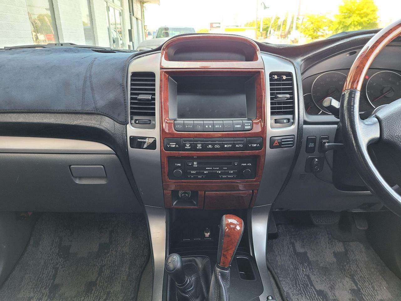2004 Toyota Land Cruiser Prado TX - JAPAN IMPORT|LOW KM|8 PASSENGER|4WD - Photo #16