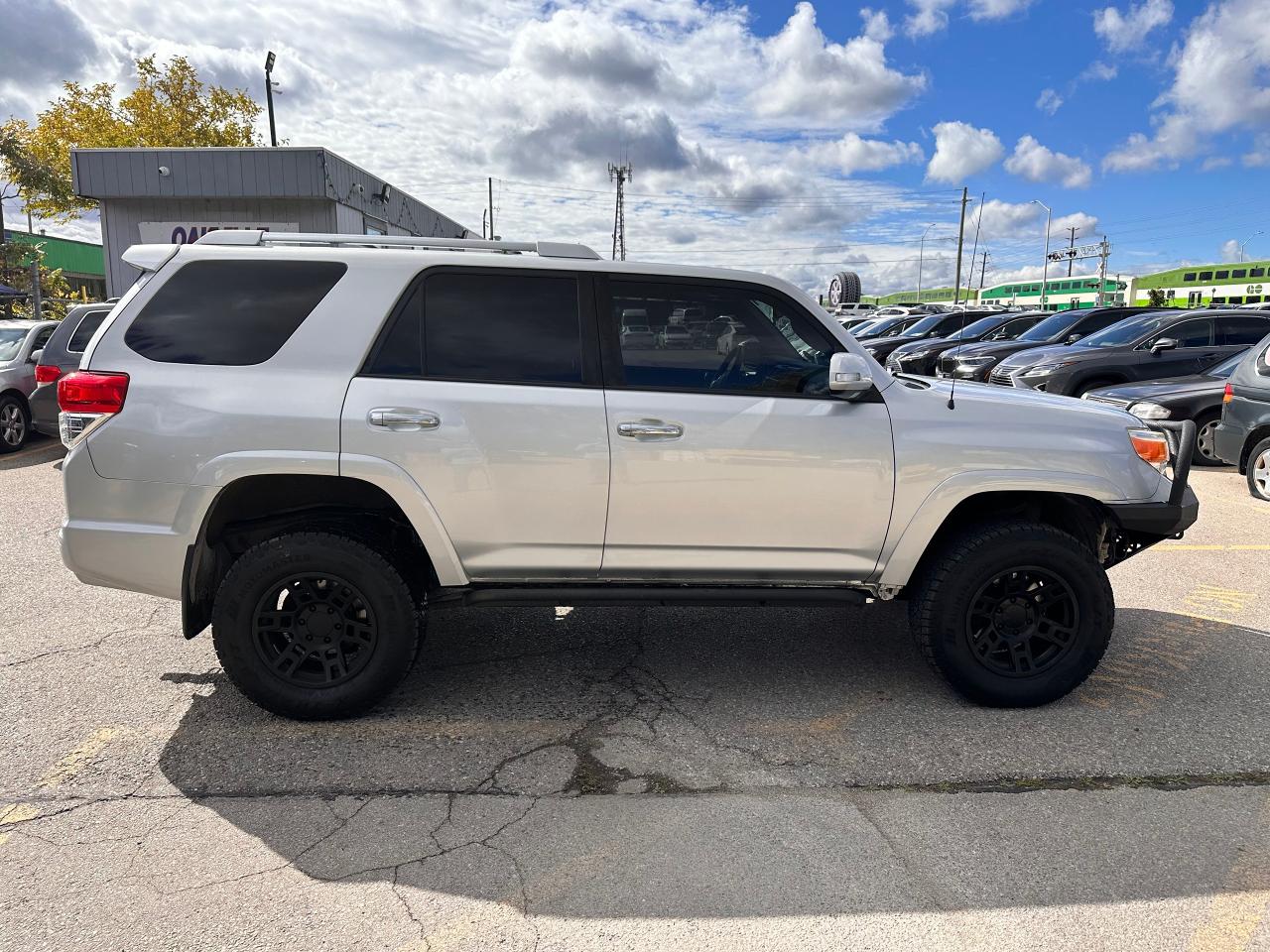 2013 Toyota 4Runner Limited, Lift Kit, Metal Bumper - Photo #9