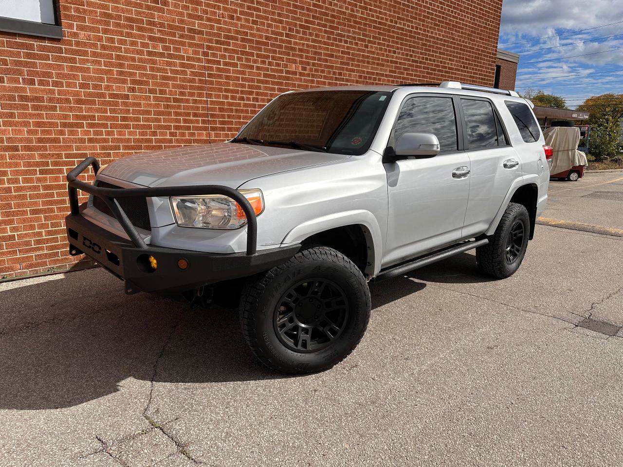 2013 Toyota 4Runner Limited, Lift Kit, Metal Bumper - Photo #2