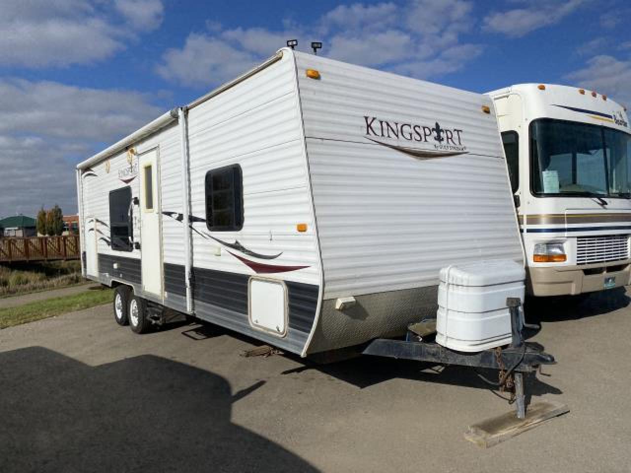 2008 GULF STREAM COACH, KINGSPORT KF260 BH 