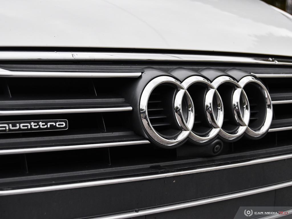 2019 Audi A4 2.0T Technik quattro Sedan - Photo #9