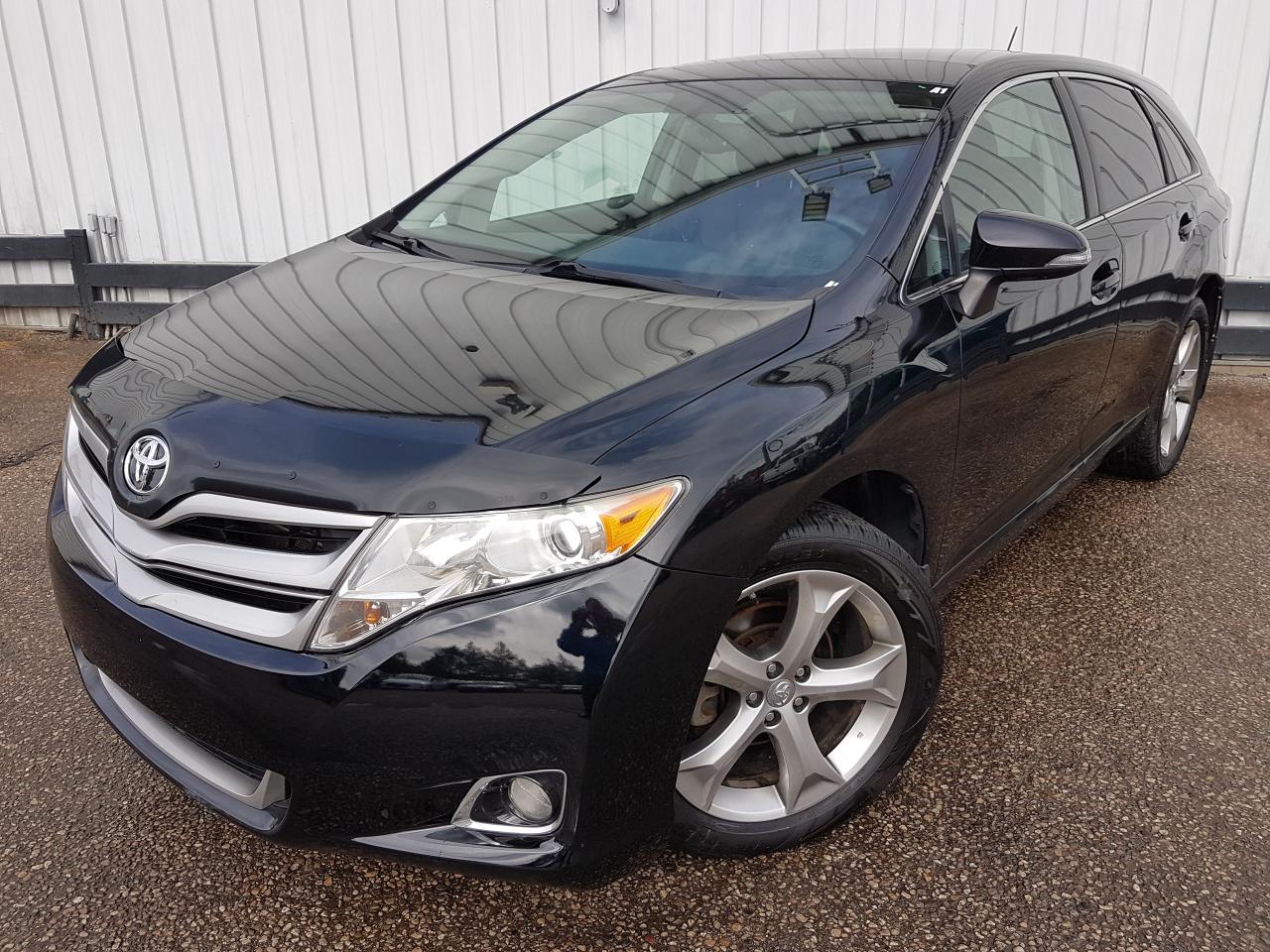 2016 Toyota Venza Redwood Edition AWD *LEATHER-SUNROOF-NAVIGATION*